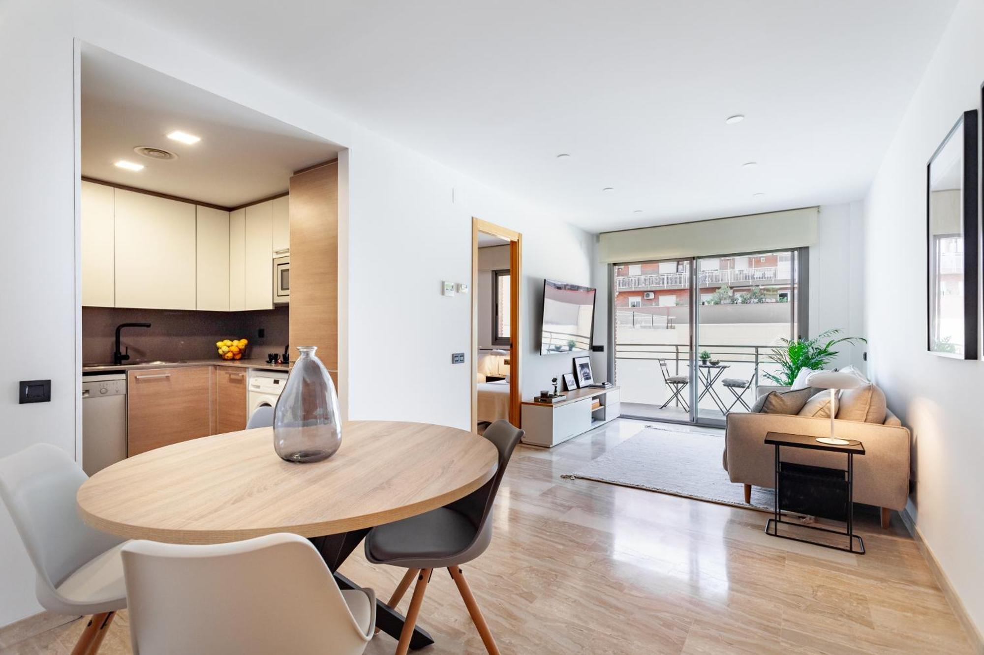 Cozy Ii - Les Corts Appartement *